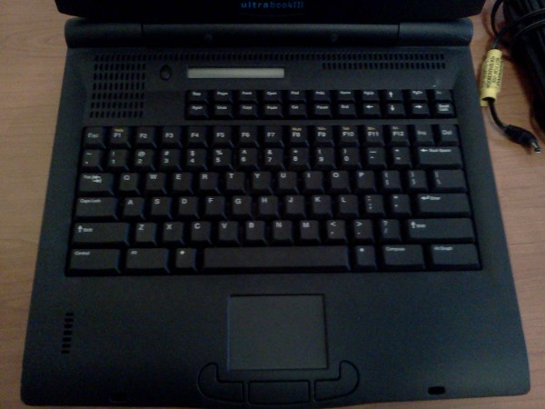 Tadpole/RDI Ultrabook IIi particolare della tastiera